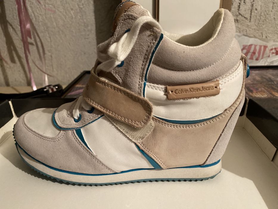 Страхотни обувки  CALVIN KLIEN,100% оригинални