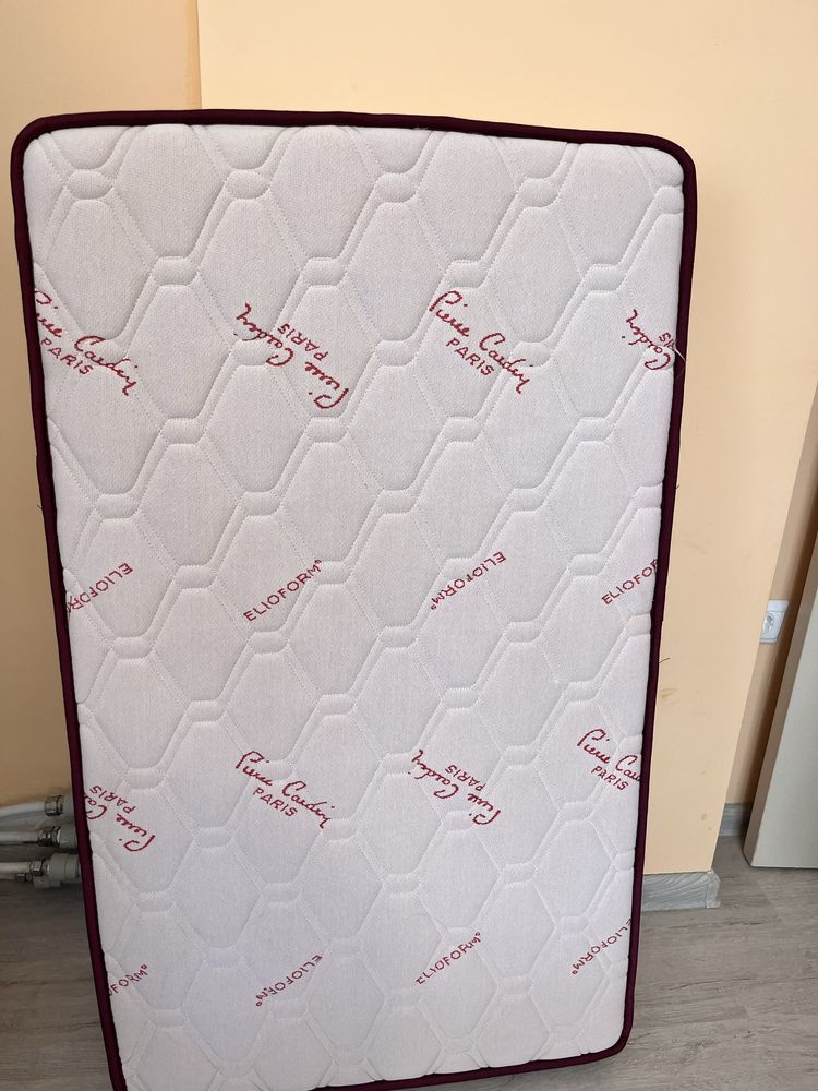 Бебешки матрак Magniflex Piere Cardin