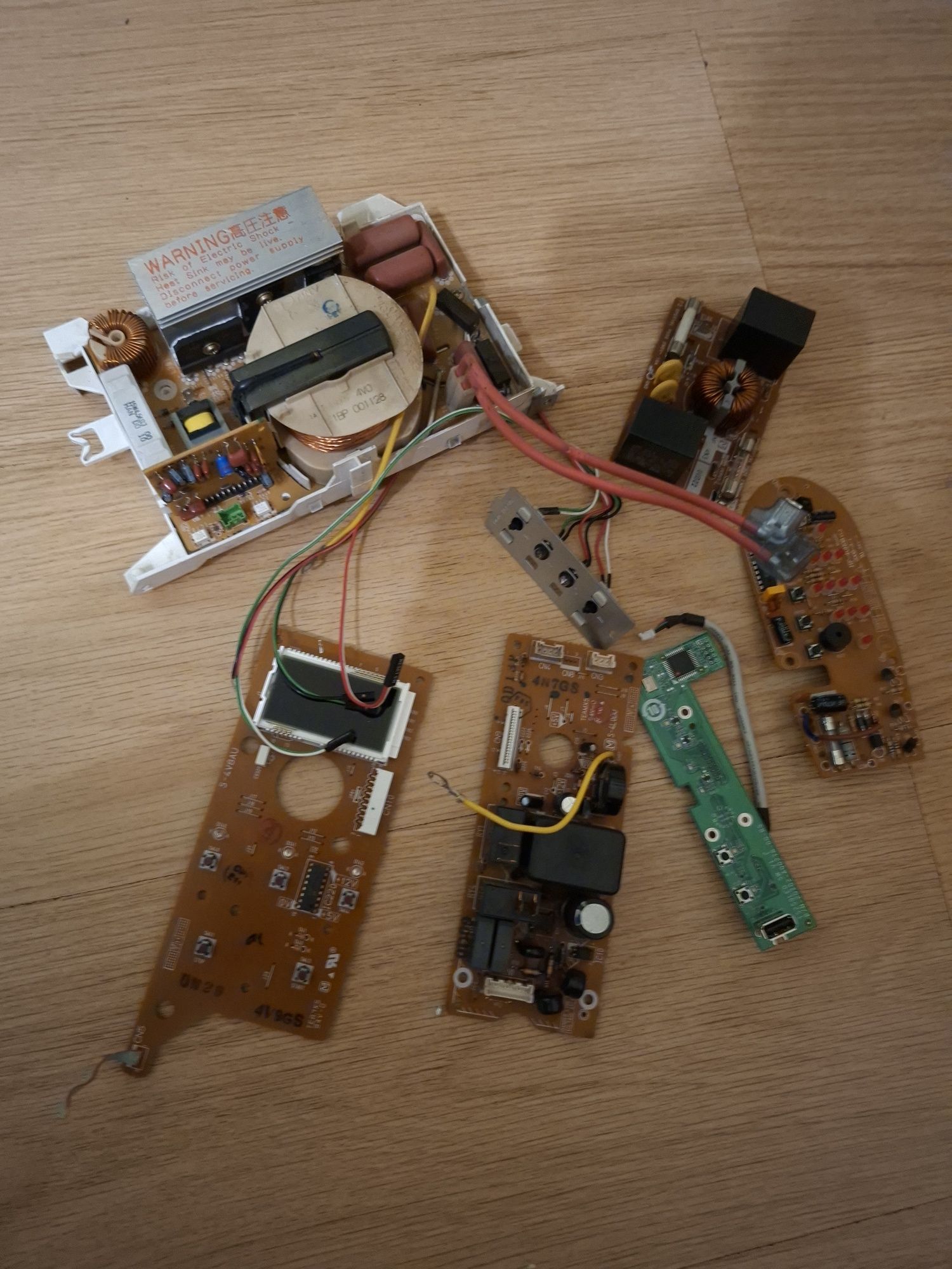 Placi electronice,  module