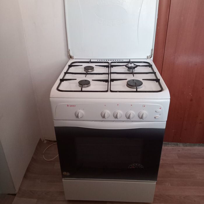 Большая газовая плита GEFEST