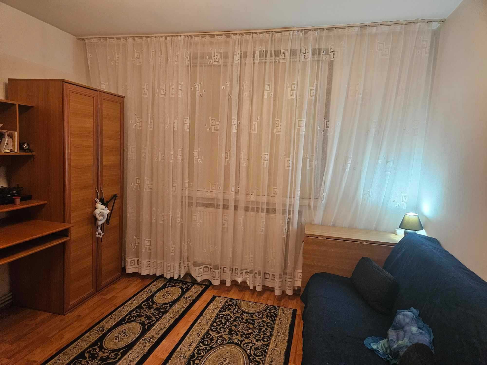 2 camere SD Piata Maratei etaj 3/4 liber
