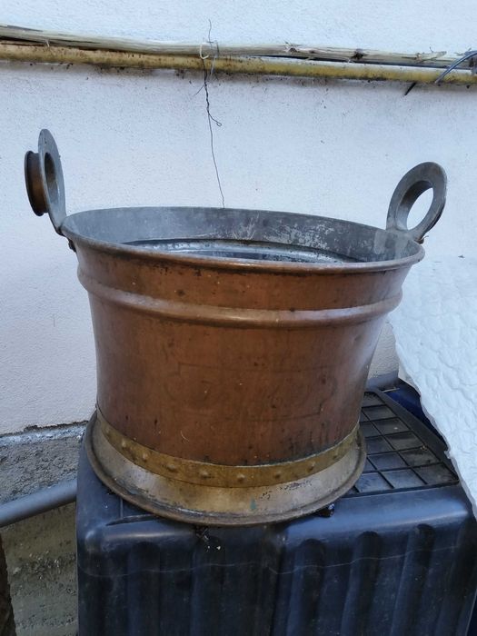 Oala mare ceaun de cupru anii 1800 de colectie v