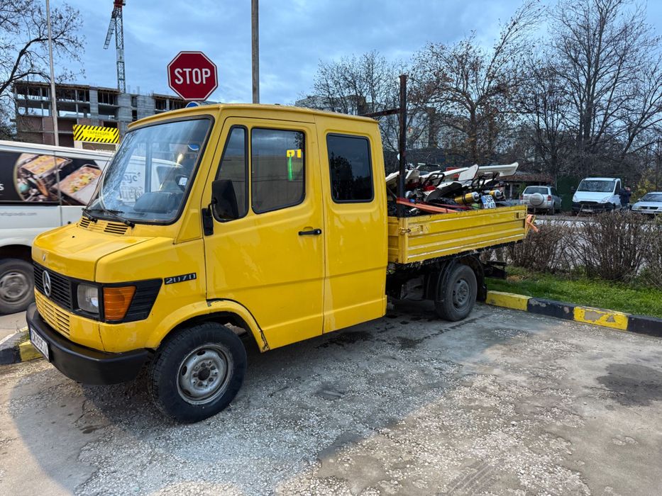 АТВ-та и Mercedes-Benz 207D