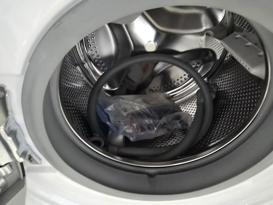 Нова инверторна пералня Privileg 8 кг