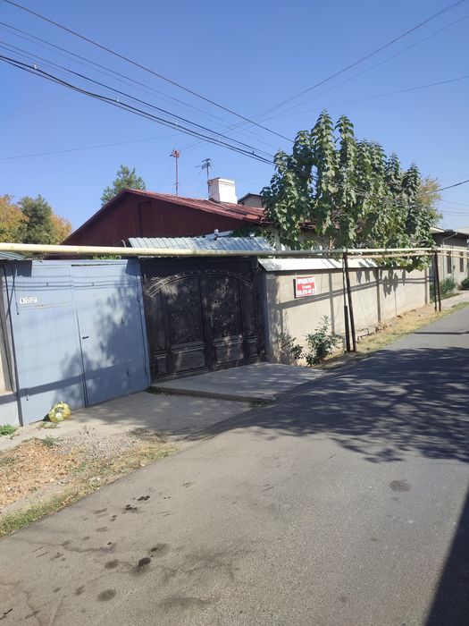 Продаётся дом участок