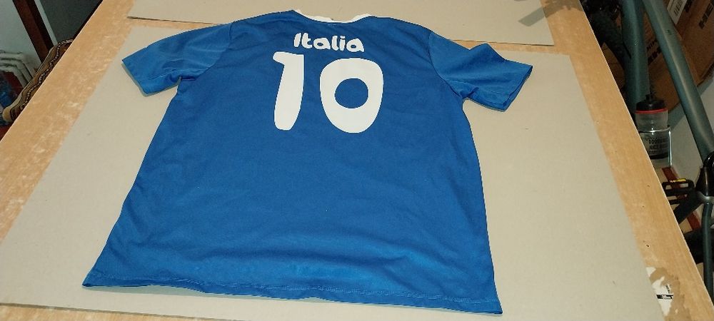 Tricou nationala italiei cu nr 10,Brazilia 2014