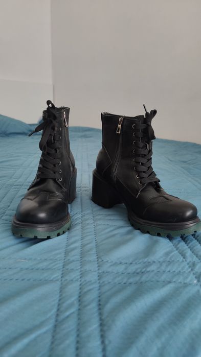 Дамски зимни боти