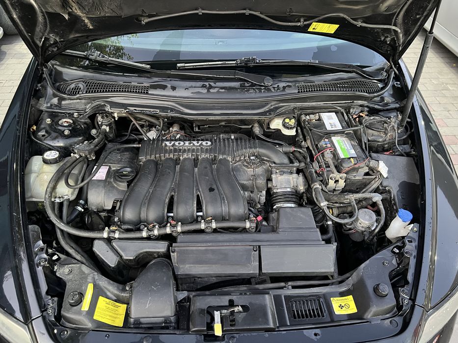 Vovlo V50 2.4i с газ