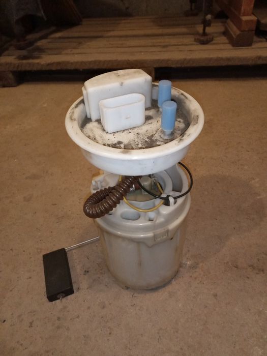 Blocator/opritor parcare- pompa benzina Skoda vw audi seat