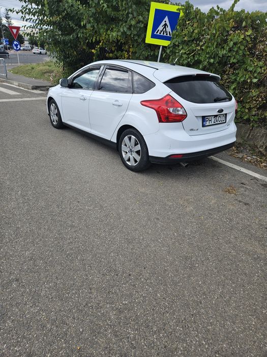 Vând Ford focus. 1.6 diesel  euro 5 .2010