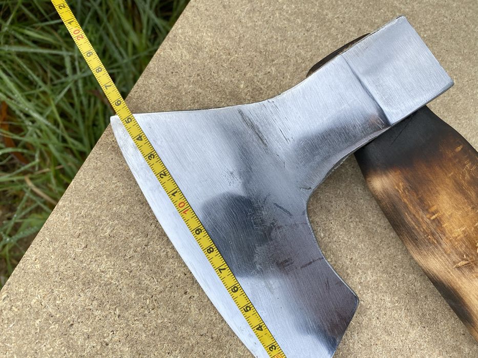 Barda foie de arc noua este cromata