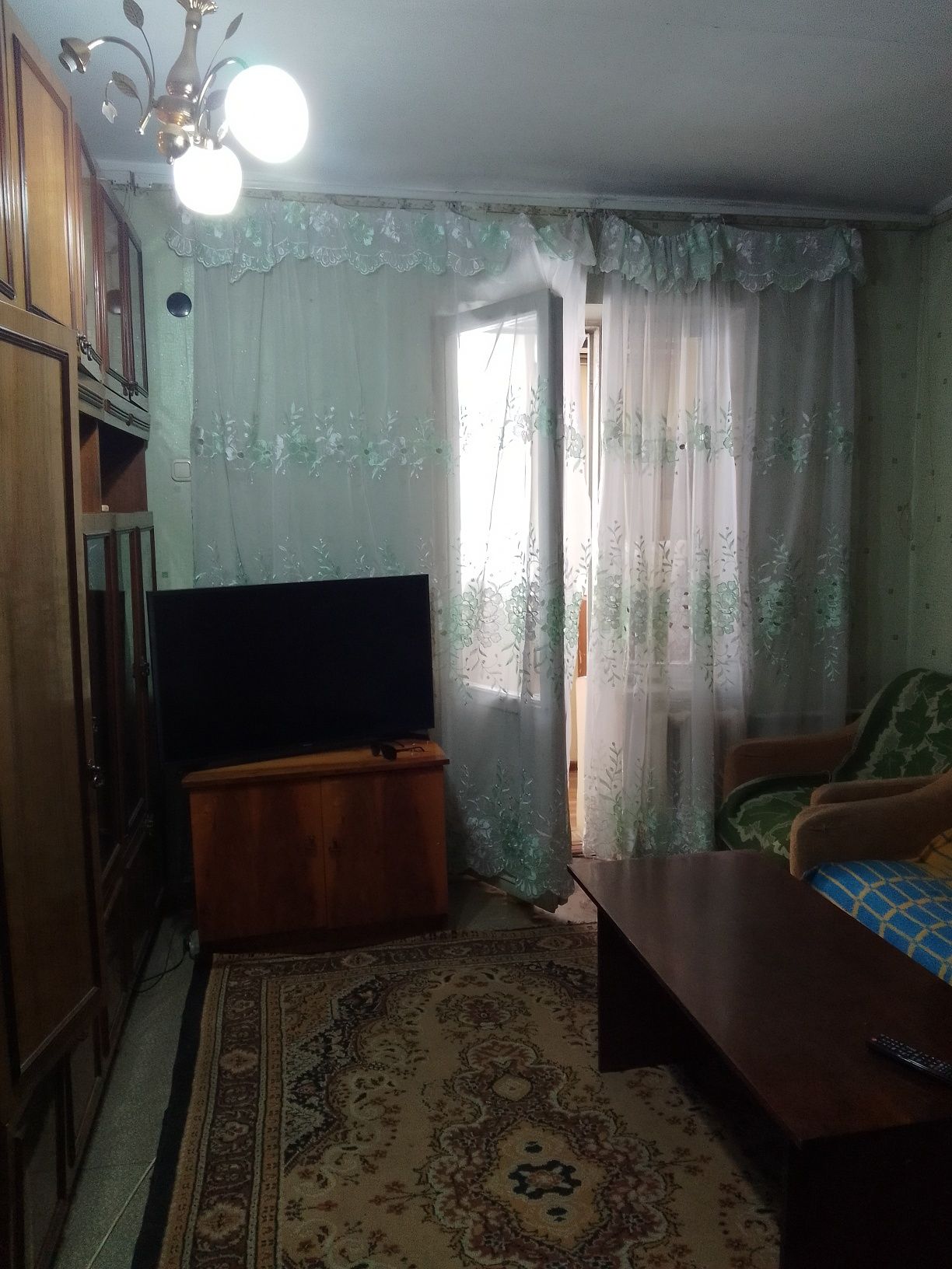Сдаётся 1 комнатная квартира Сергели 3.