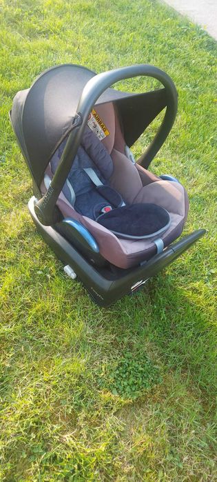 Scoică cu bază isofix și Landou auto