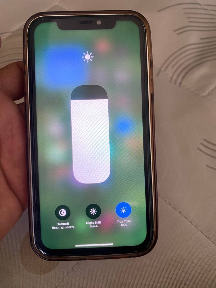 Iphone xr 13 pro qilingan 128 tali 1600