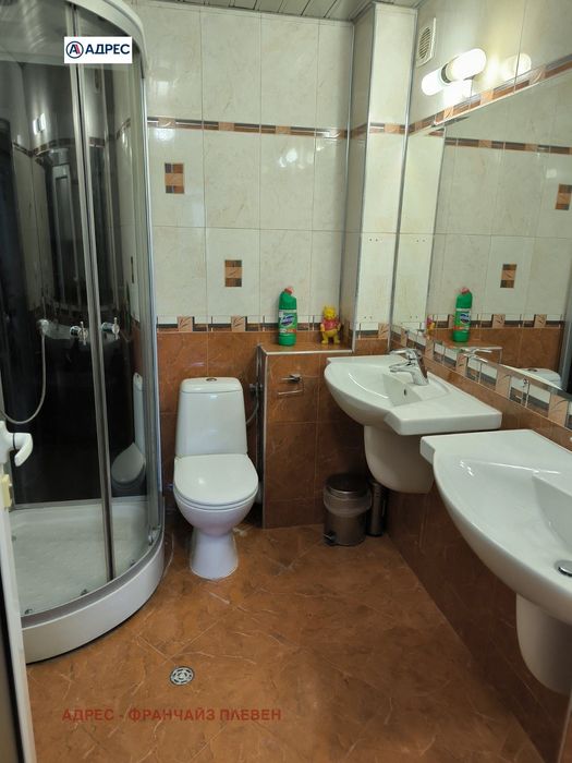 3-стаен в Плевен-Широк център площ 105 цена 154000