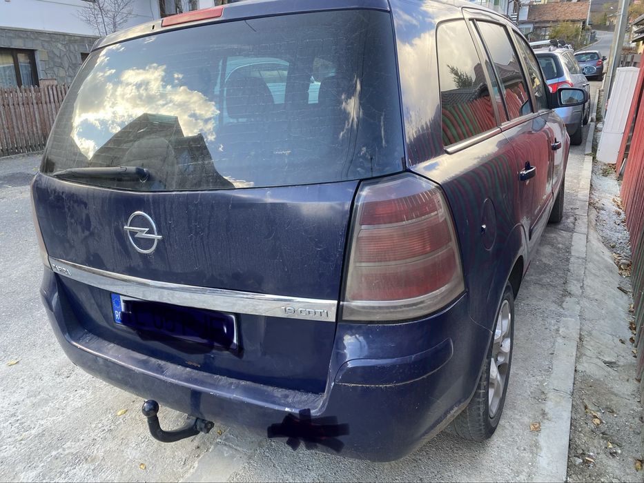 Opel Zafira B 1.9 CDTi