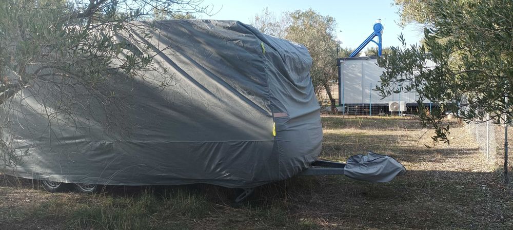 Покривало за каравана