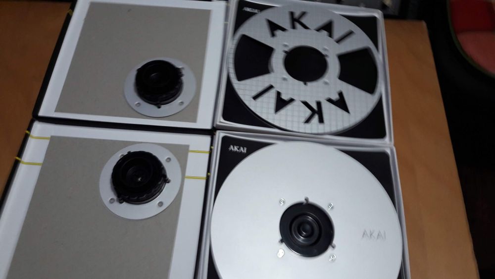 Vănd-Set Role Magnetofon AKAI/Decupaj/ 750 Lei ARAD