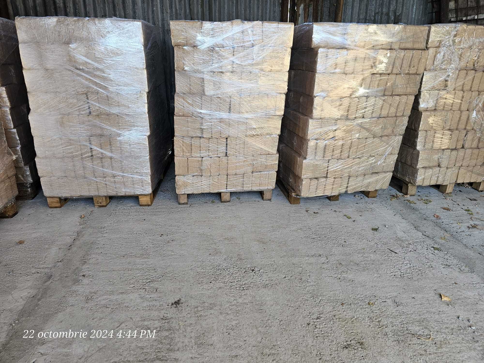 Peleti Pell up /Hs Timber/ Barlinek  Lemne paletizate/Brichete