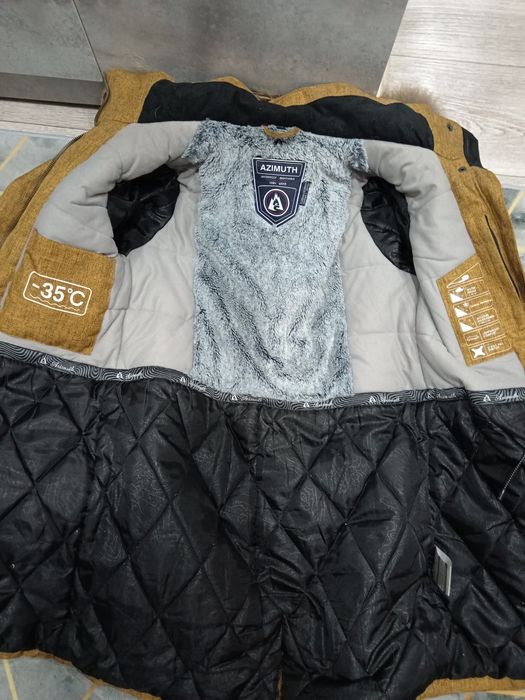 Продам зимнюю парку оригинал фирмы (AZIMUTH)