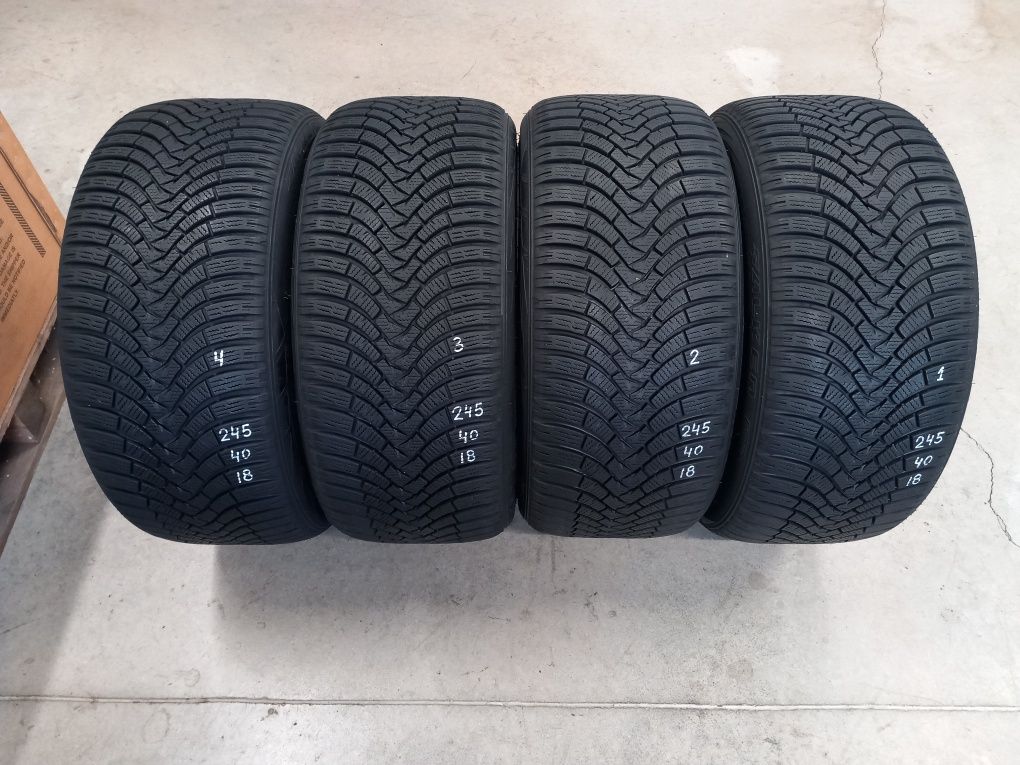 4бр.245/40R18 97V FALKEN Неразличими от НОВИ