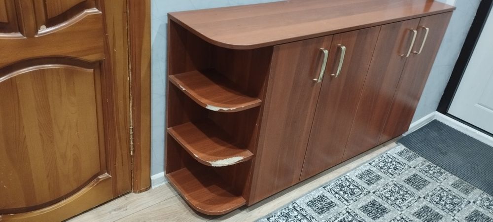 Прихожка для узких коридоров