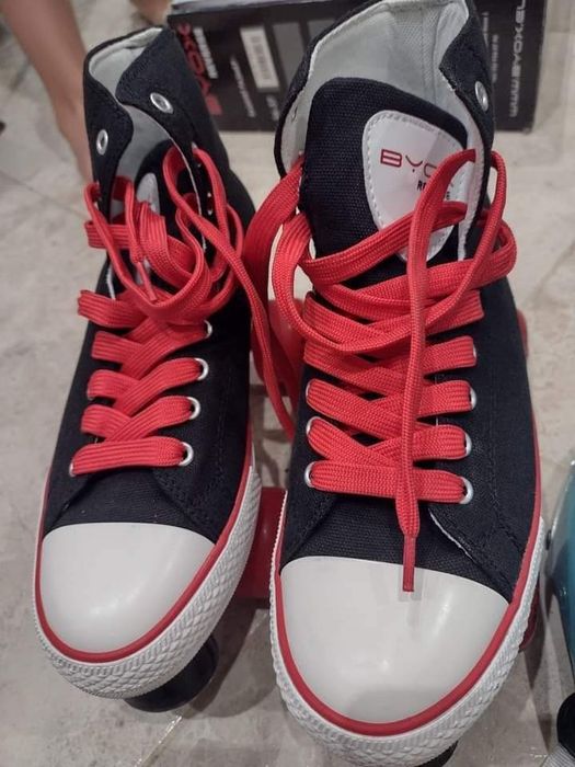 Кънки в отлично състояние