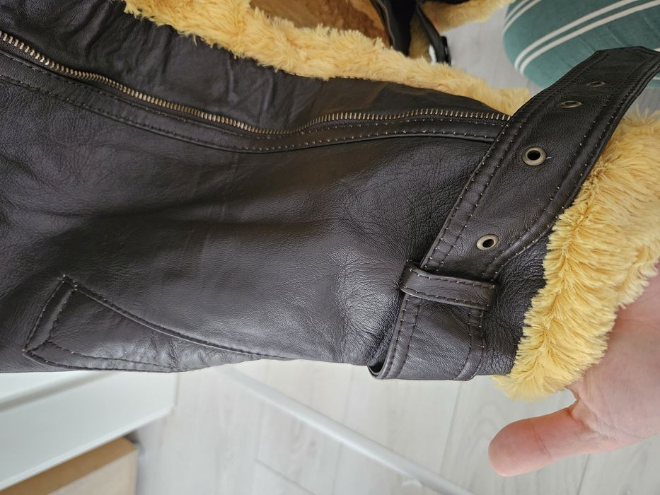 Geaca de piele cu interior imblanit M