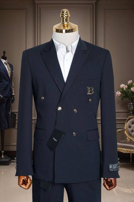 Costum  Valentino Dior Loro Piana Dsquared Versace Gucci