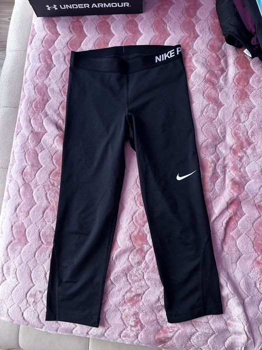 Клинове Nike Pro