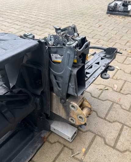 Trager complet bmw f13 f06 f12 640d 313 cai , panou frontal calandru