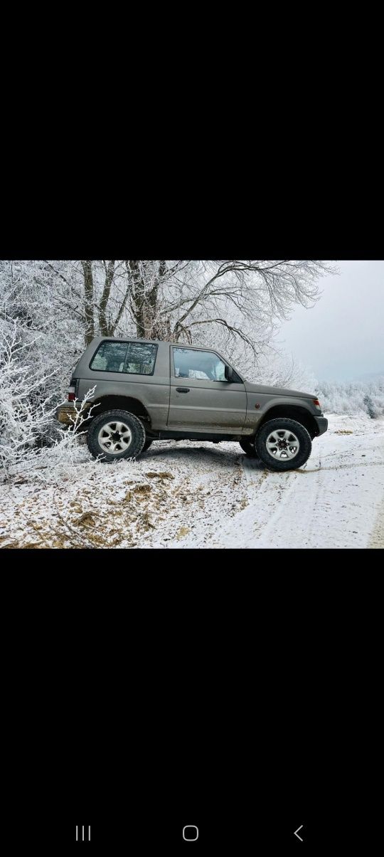 Mitsubishi pajero MK2