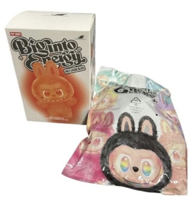 Figurina Labubu Big Into Energy 1+1 Gratis