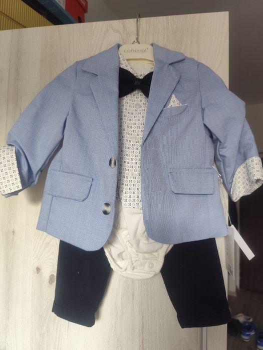 Costumaș casual bebelusi Mărime 12luni