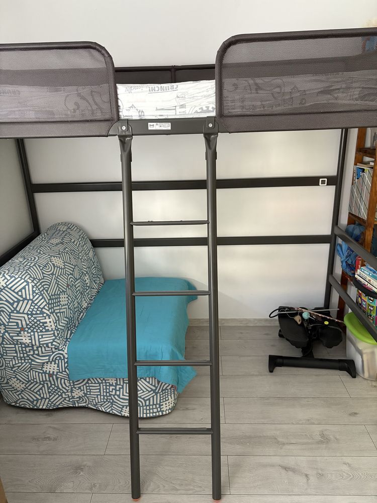 Pat supraetajat Ikea, impecabil + saltea,