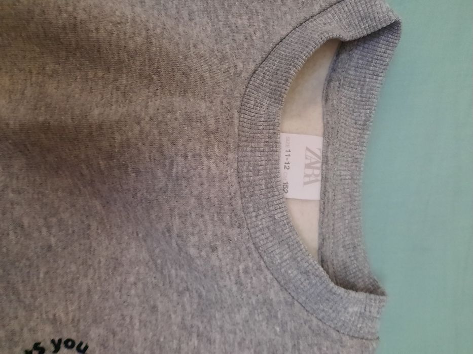Vand bluza Zara și vesta groasă