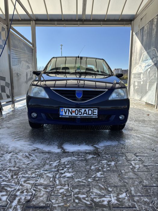 Vand Logan 1 2006 , 51000km ,motor 1.4 benzina