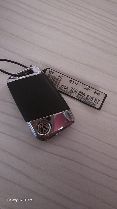 Ключ за Пасат В 8