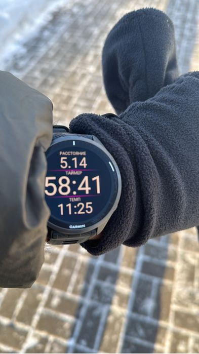 Часы Garmin forerunner 965