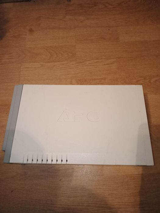 Sursa  curent UPS  APC 650va Fara acumulator nou