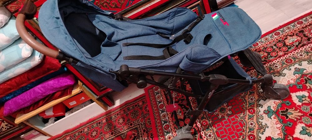 Тегин берем каляска . Бесик ишине кояатын матырас жастыкпен бирге