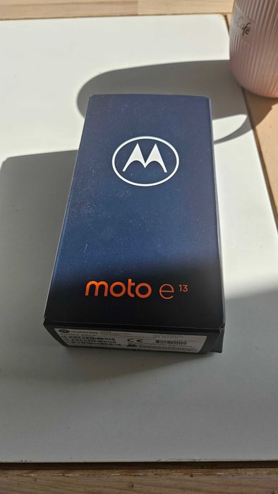 Vand Motorola Moto E13