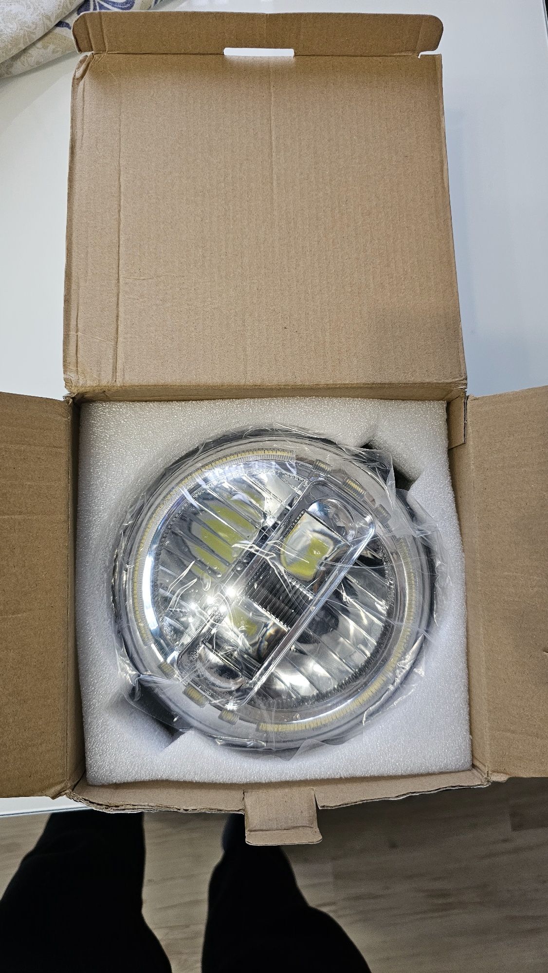 Преден LED Фар за Harley Davidson-5.75 инча