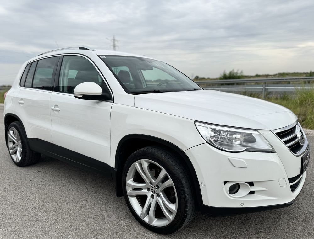 VW Tiguan 2.0 TDI 140к.с R LINE / 4MOTION / NAVI