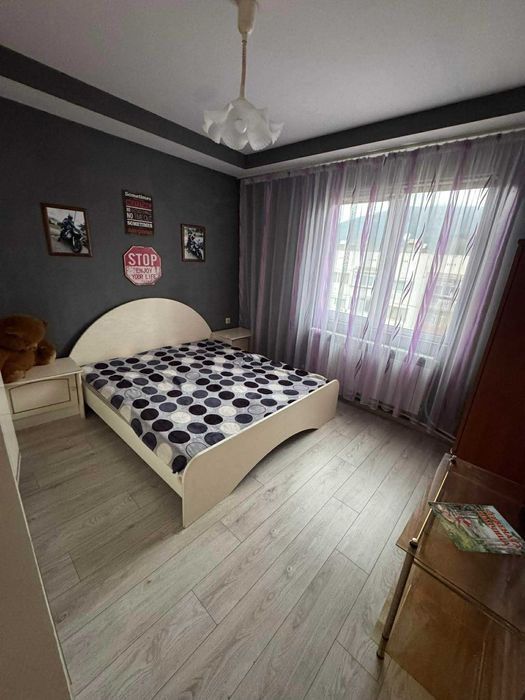 Продава се тристаен апартамент - гр.Мъглиж