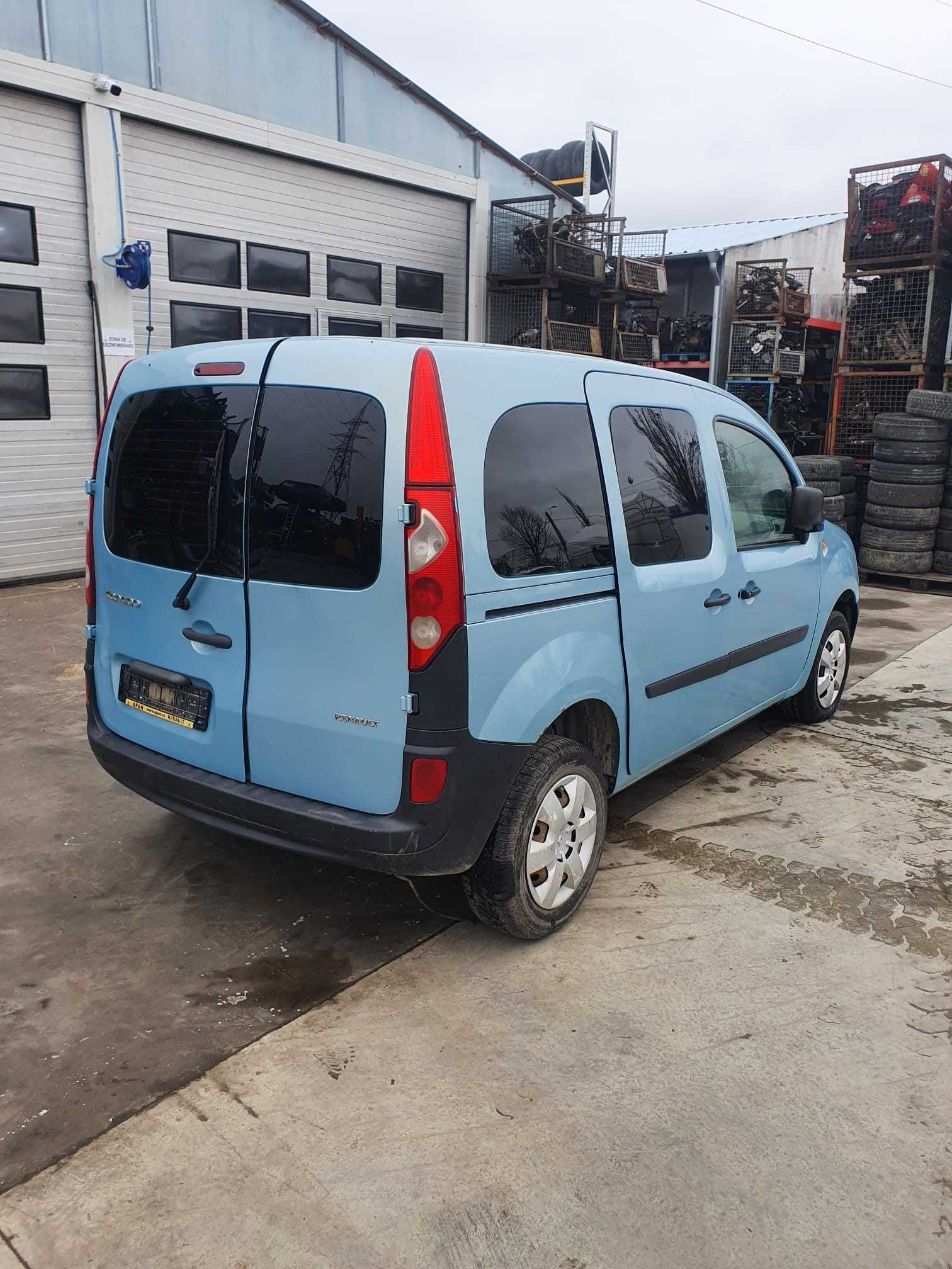 Renault kangoo 1,5  DCI  Dezmembrez/Dezmembram