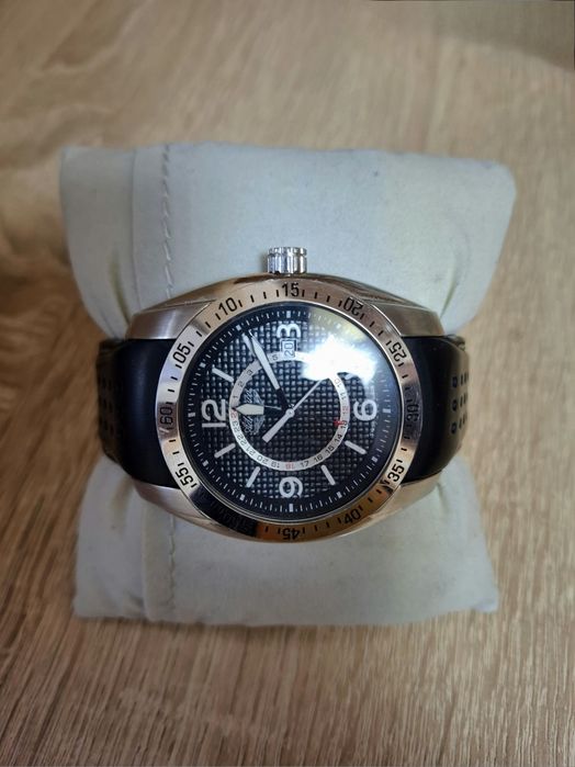 Продам швейцарские часы adriatica