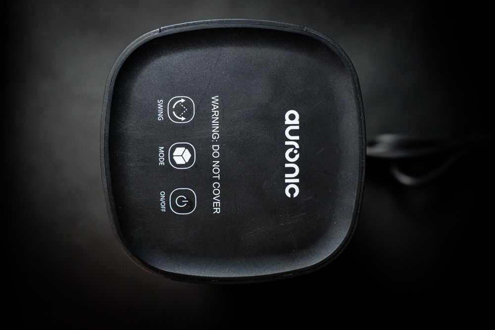 Incalzitor de birou AURONIC Nou