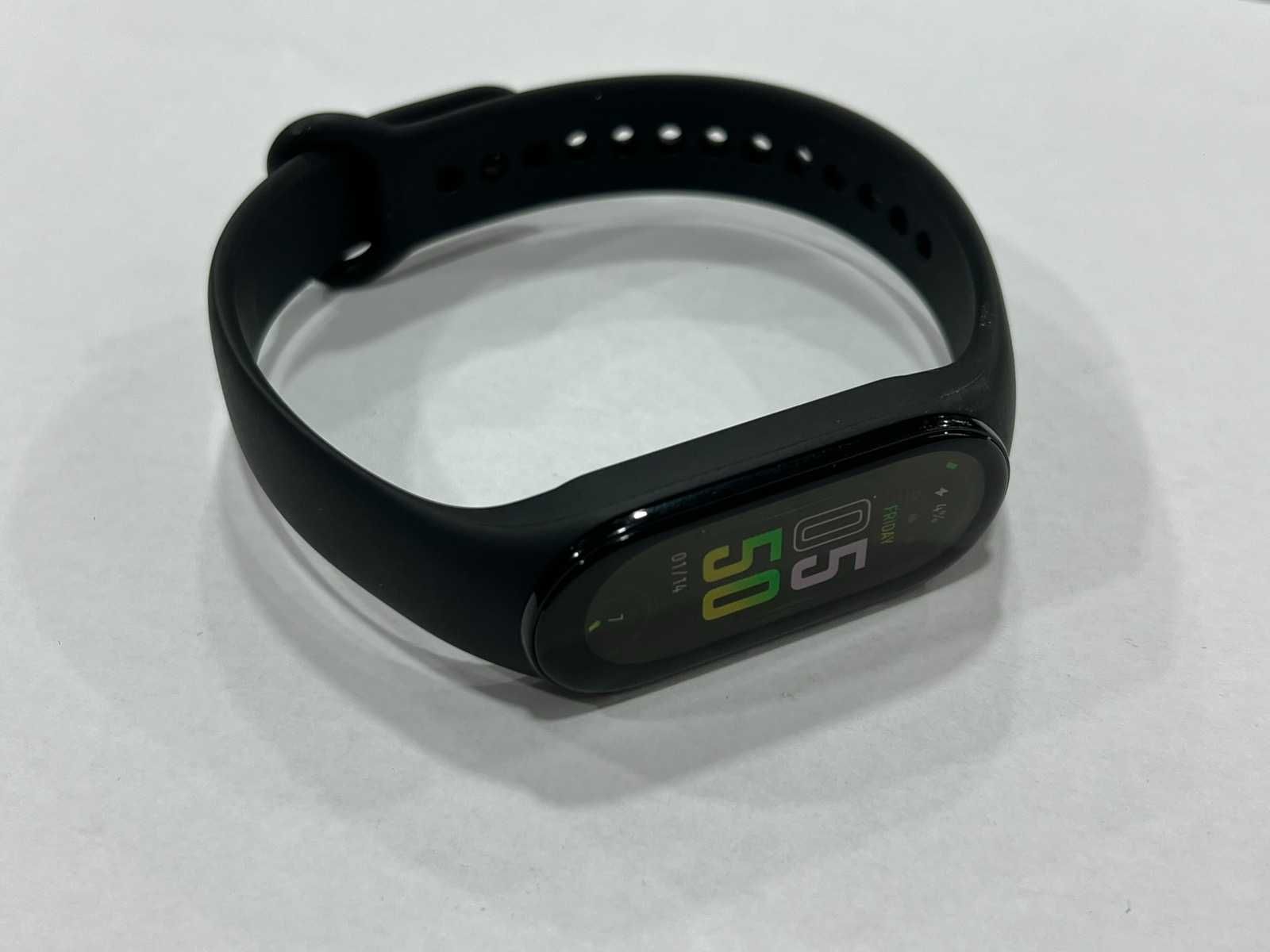 Продавам Xiaomi Smart Band 7