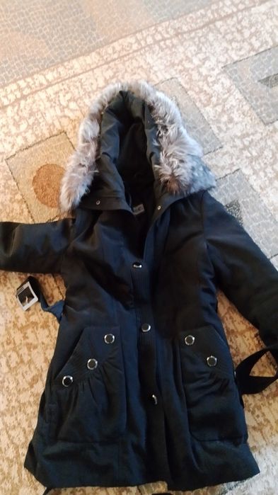 Продаю зимную теплую куртку